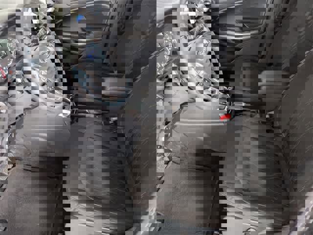 Used 2020 Ford EcoSport SE w/ SE Convenience Package image 17