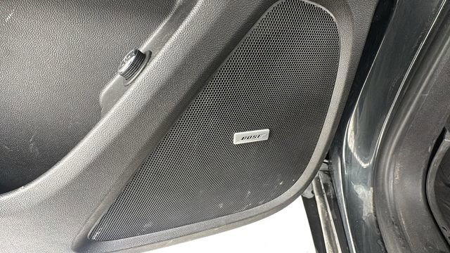 Used 2021 Chevrolet Traverse RS image 23