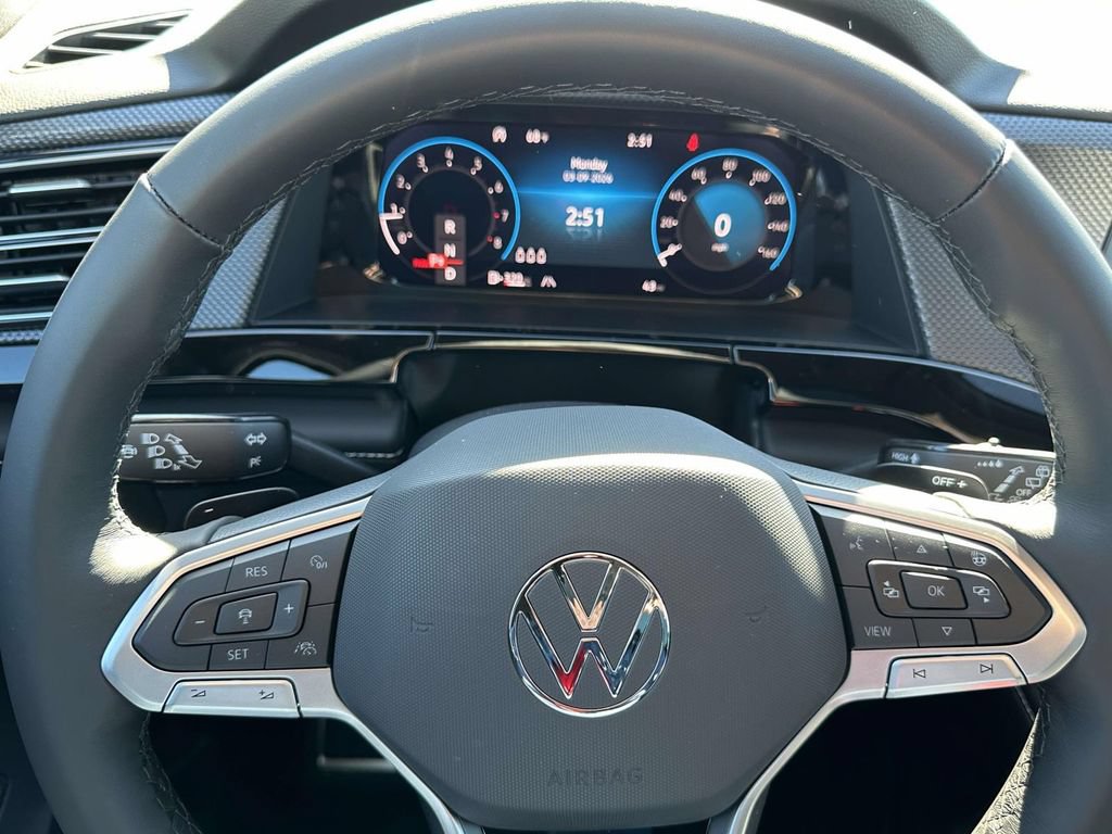 New 2026 Volkswagen Atlas SEL Premium R-Line AWD/4WD image 18