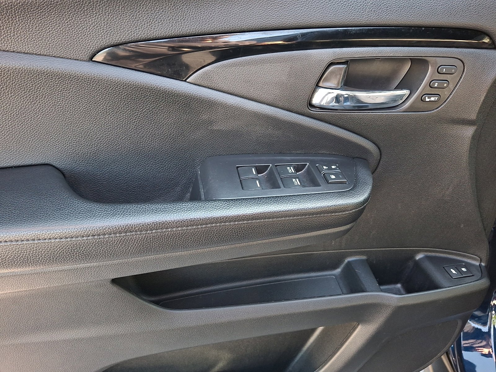 Used 2019 Honda Passport Touring image 12