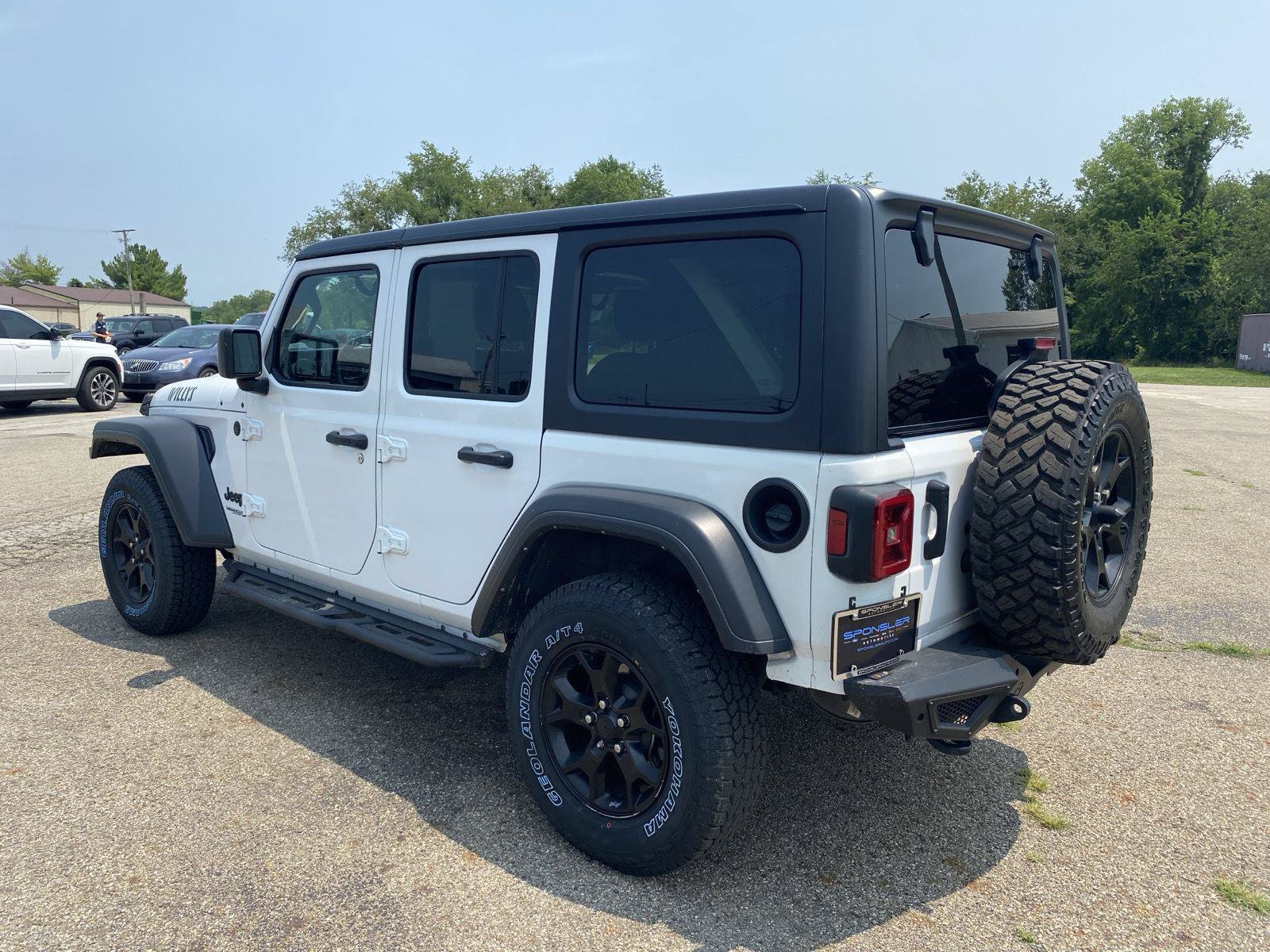 Used 2022 Jeep Wrangler Unlimited Sport AWD/4WD image 3