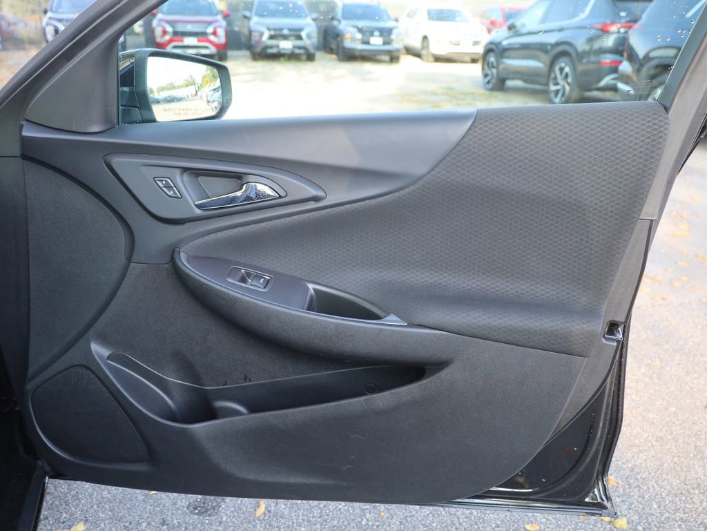 Used 2022 Chevrolet Malibu LT image 16