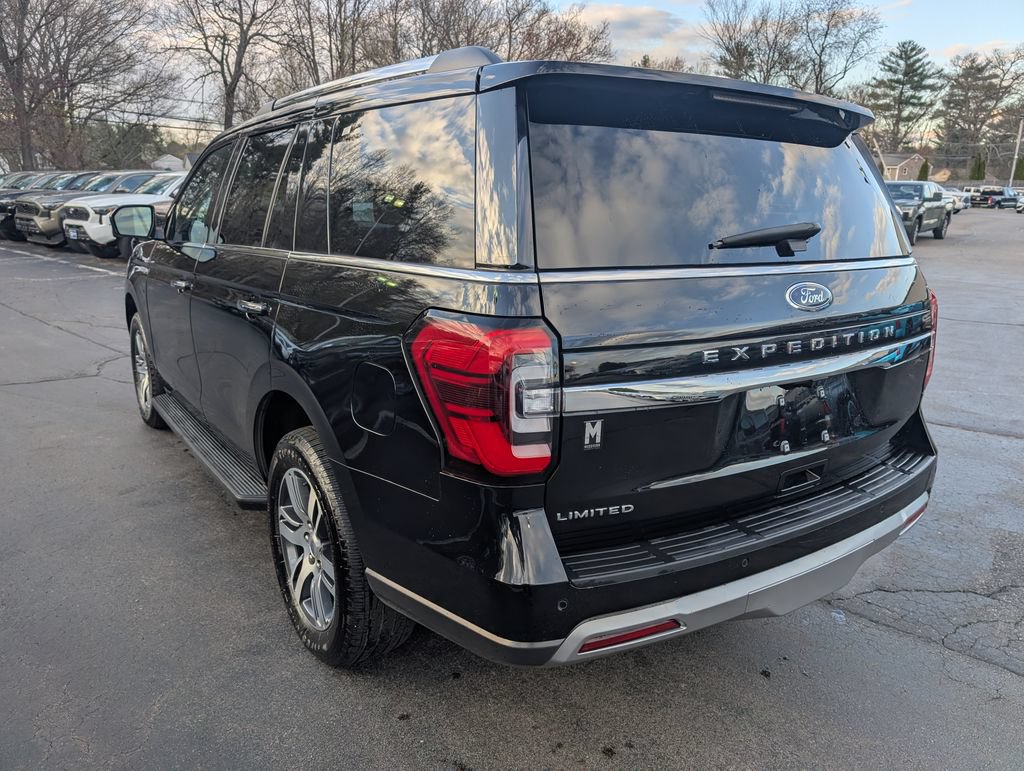 Used 2024 Ford Expedition Limited AWD/4WD image 5