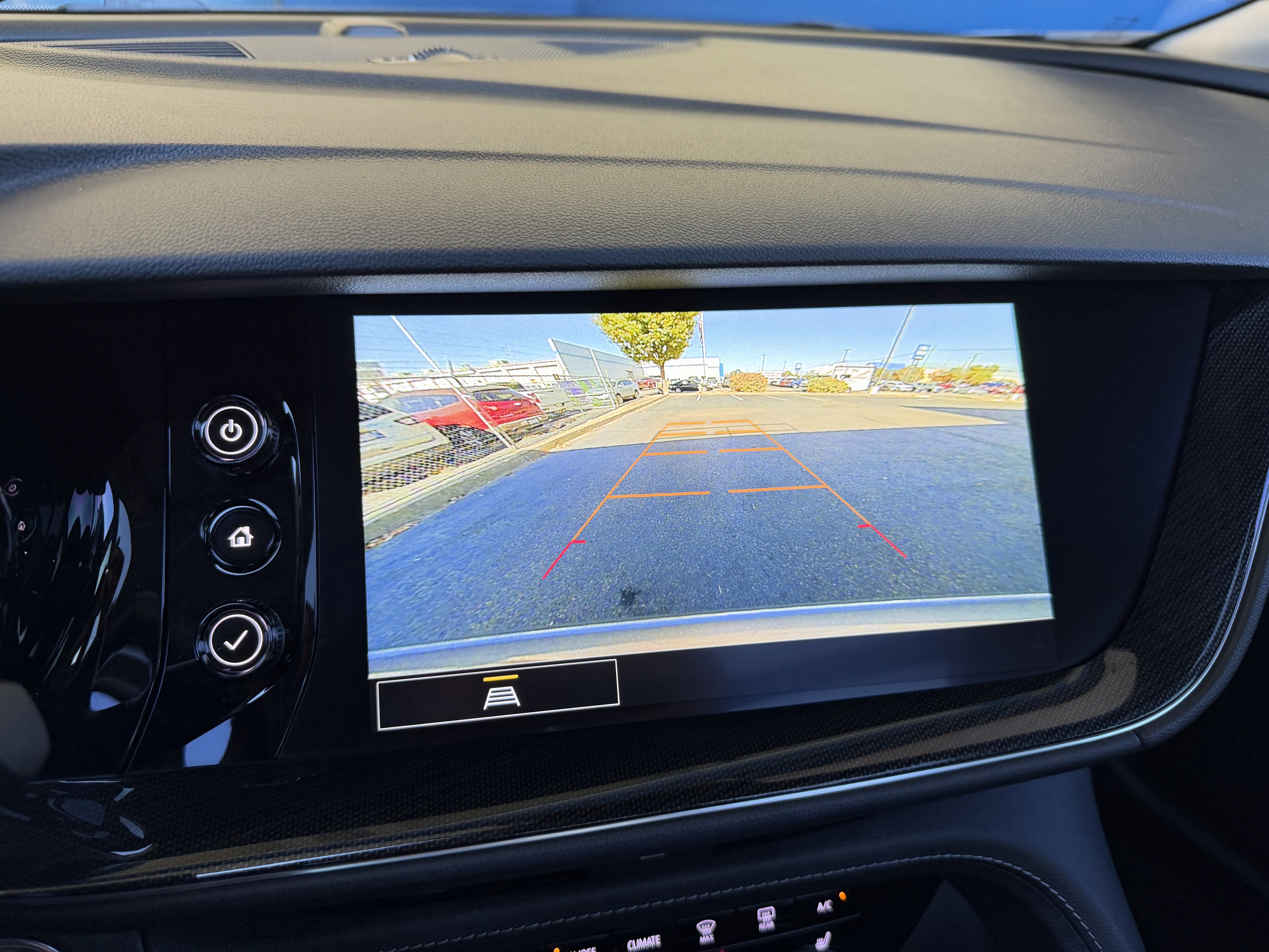 Used 2022 Buick Envision Preferred FWD image 20