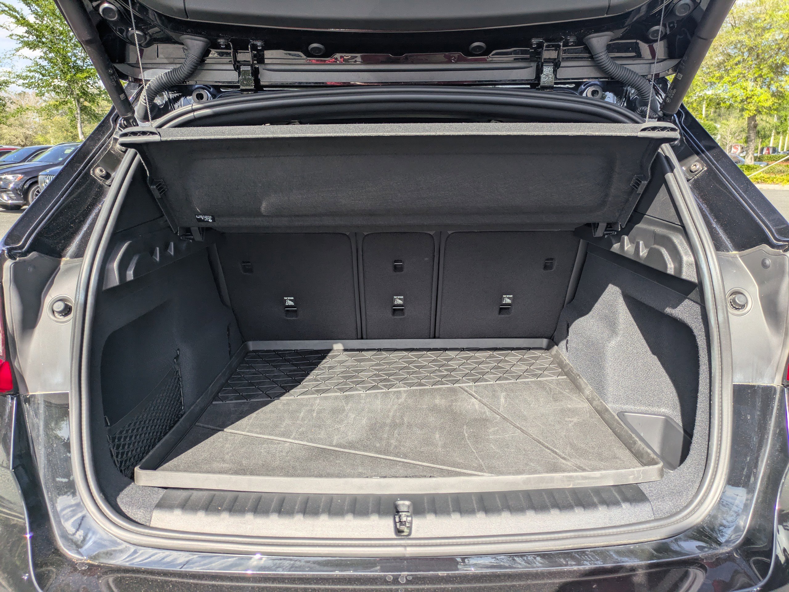 Used 2025 BMW X1 xDrive28i w/ Convenience Package image 12