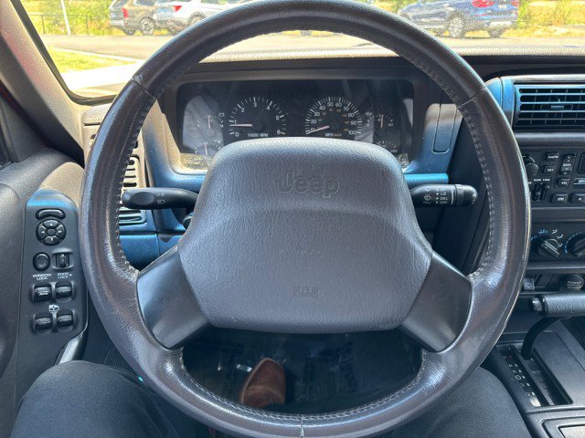Used 2001 Jeep Cherokee Sport image 15