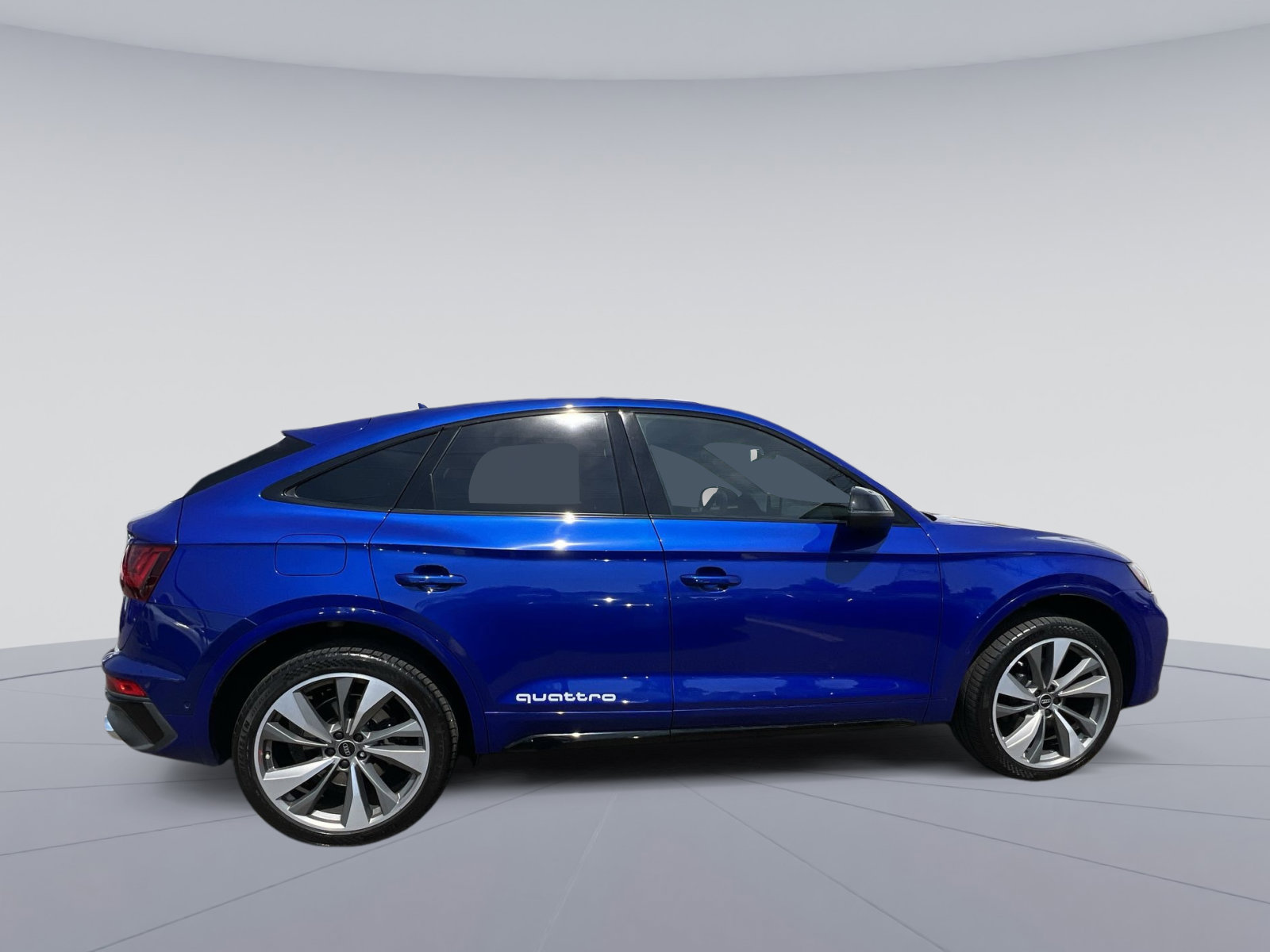 Used 2022 Audi SQ5 Prestige AWD/4WD image 10