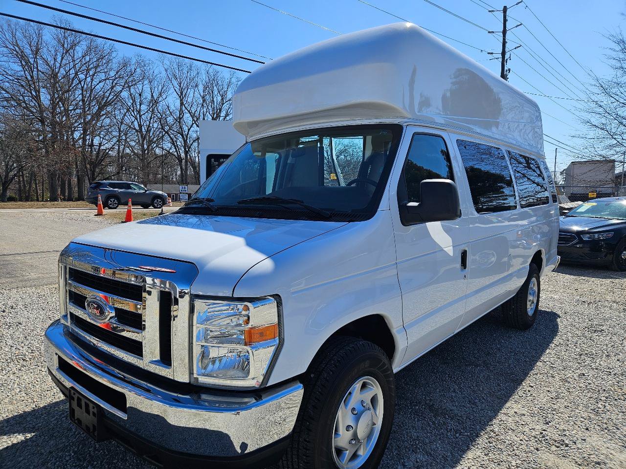 Used 2013 Ford E-350 and Econoline 350 Extended Super Duty w/ PWR Group RWD image 3