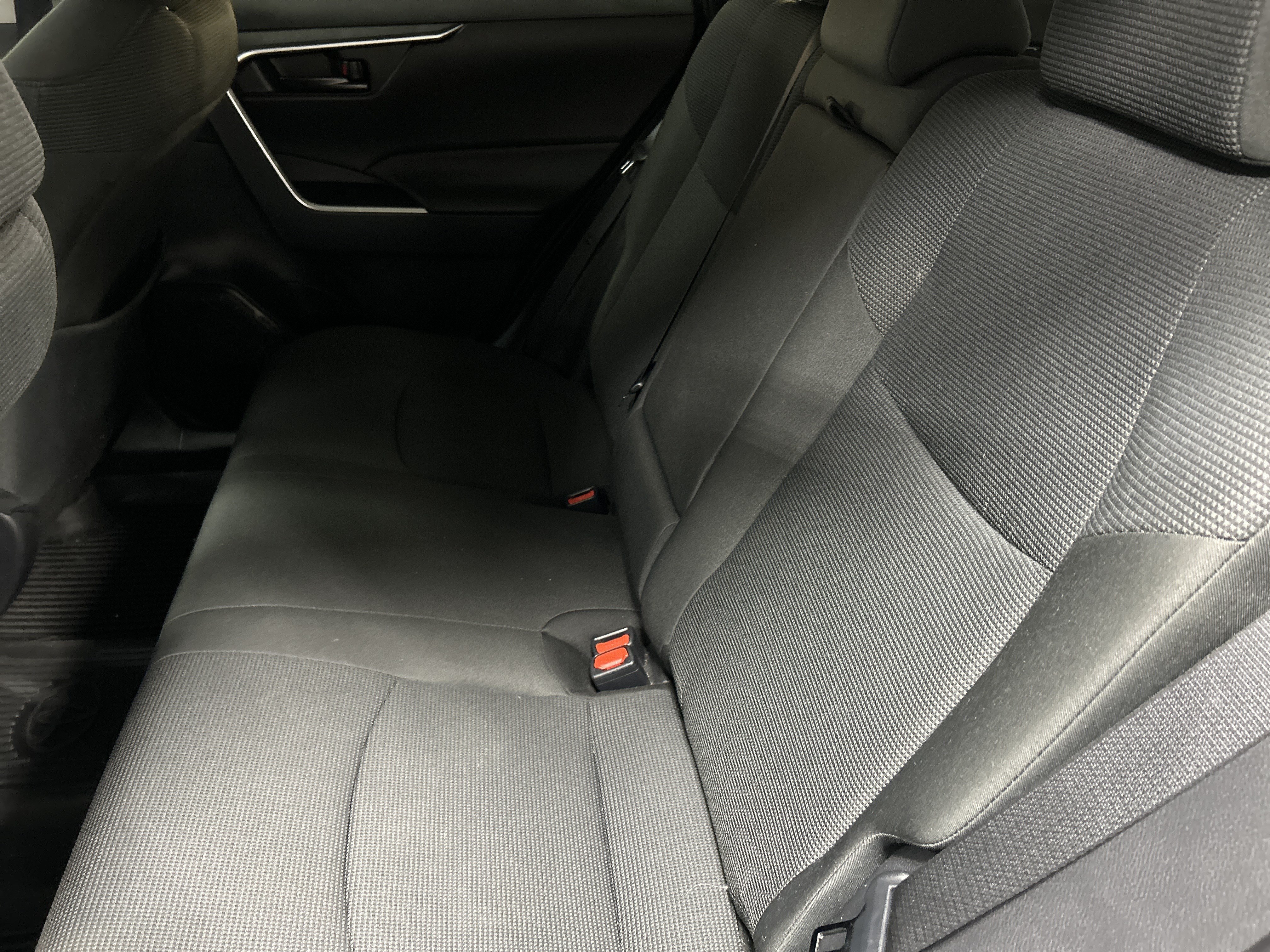 Used 2025 Toyota RAV4 LE FWD image 18