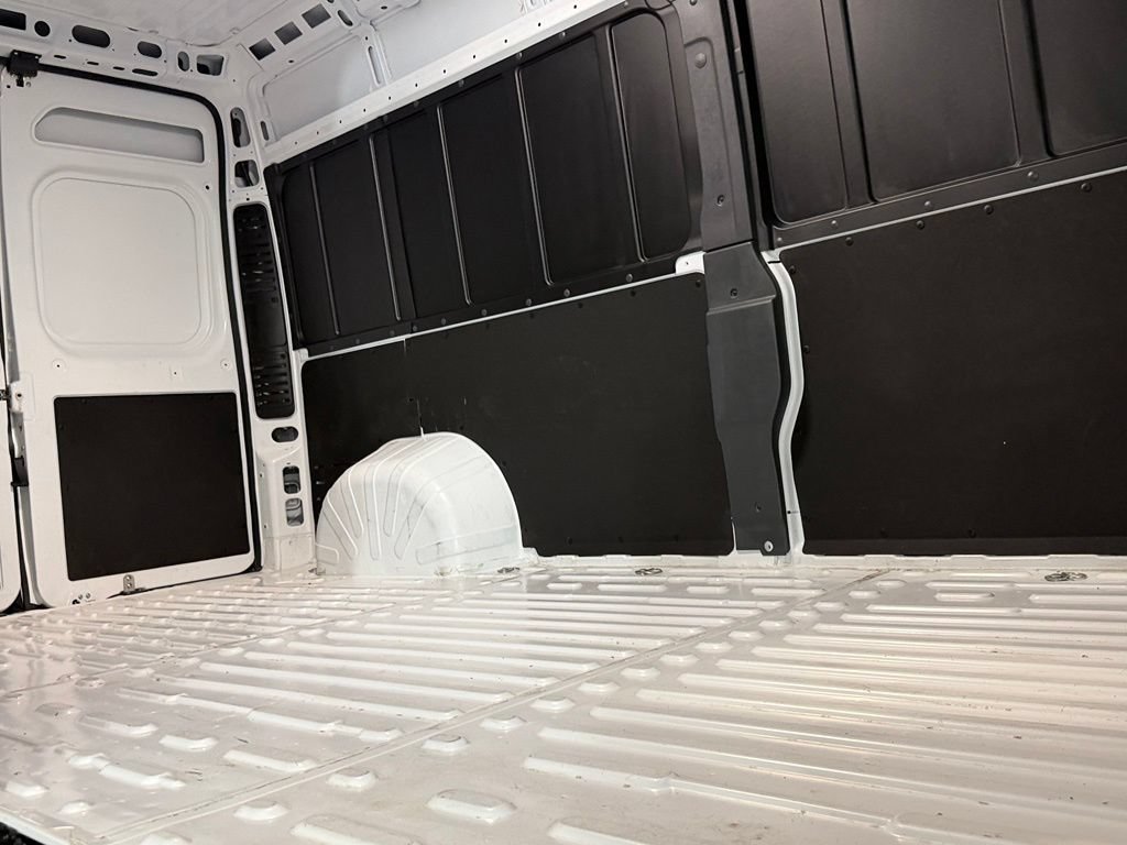 Used 2026 RAM ProMaster 2500 w/ Convenience Group FWD image 24
