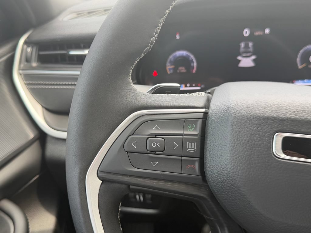 New 2026 Jeep Grand Cherokee Laredo X RWD image 19
