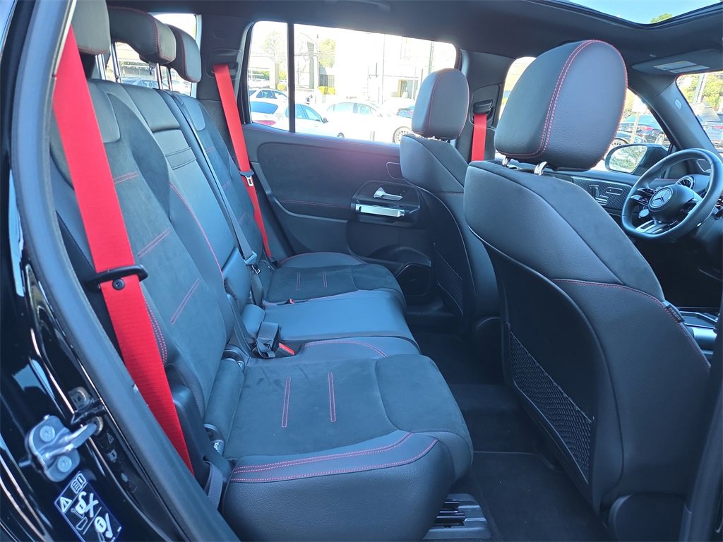Certified 2025 Mercedes-Benz GLB 35 AMG 4MATIC image 15