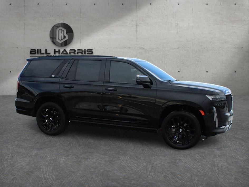 Used 2024 Cadillac Escalade Sport w/ LPO, ONYX Package image 4