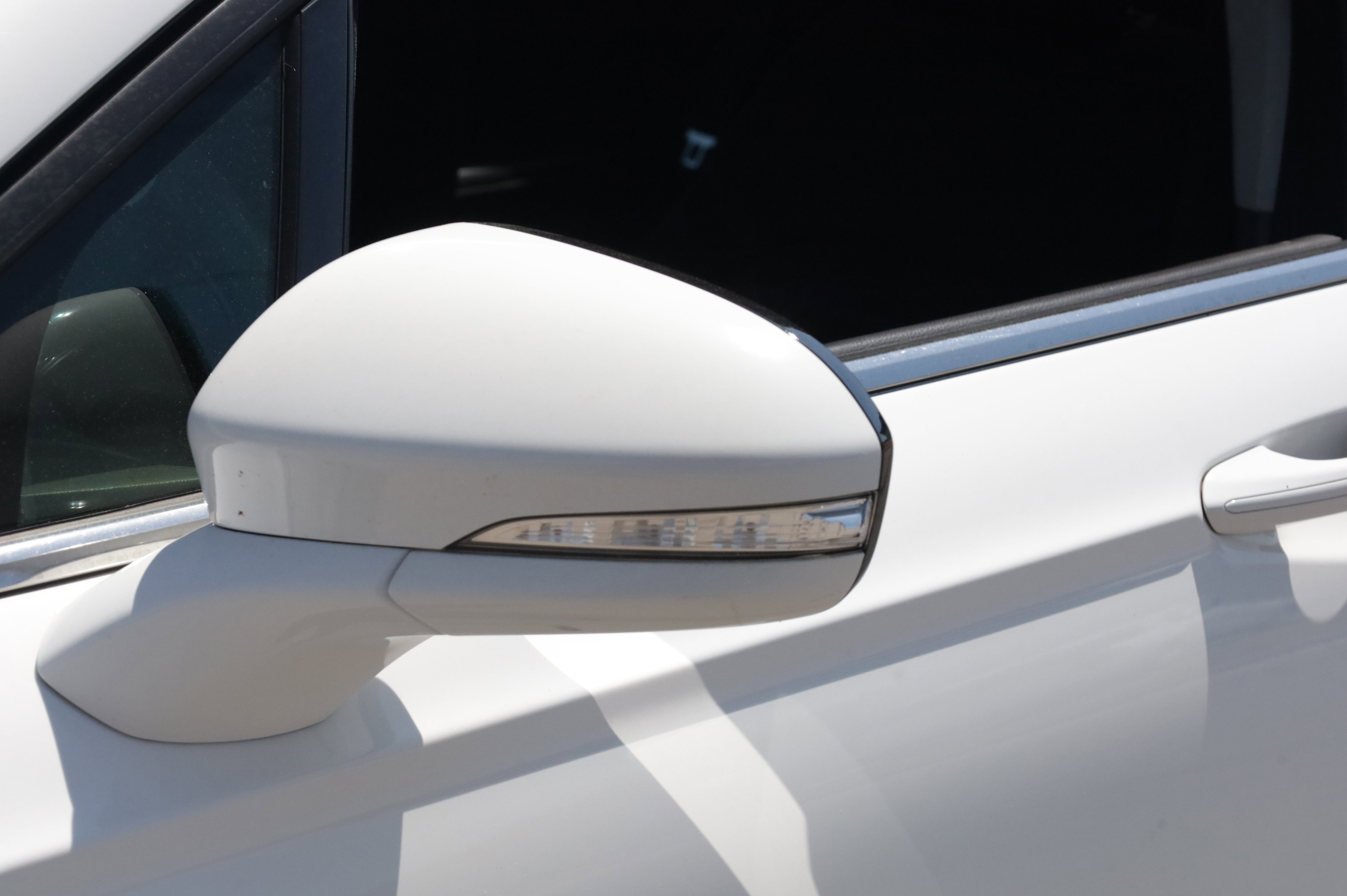 Used 2013 Ford Fusion SE FWD image 16