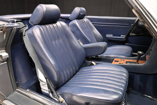 Used 1987 Mercedes-Benz 560 SL image 10