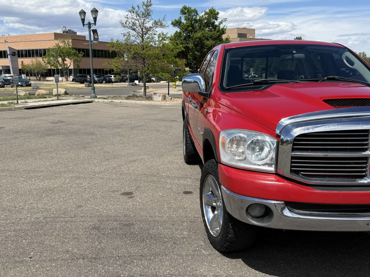 Used 2007 Dodge Ram 1500 Truck SLT AWD/4WD image 4