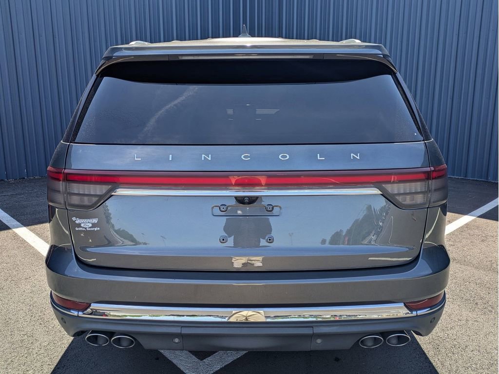 Used 2020 Lincoln Aviator Reserve w/ Equipment Group 202A image 7