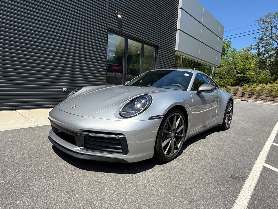 Certified 2024 Porsche 911 Carrera T RWD image 1