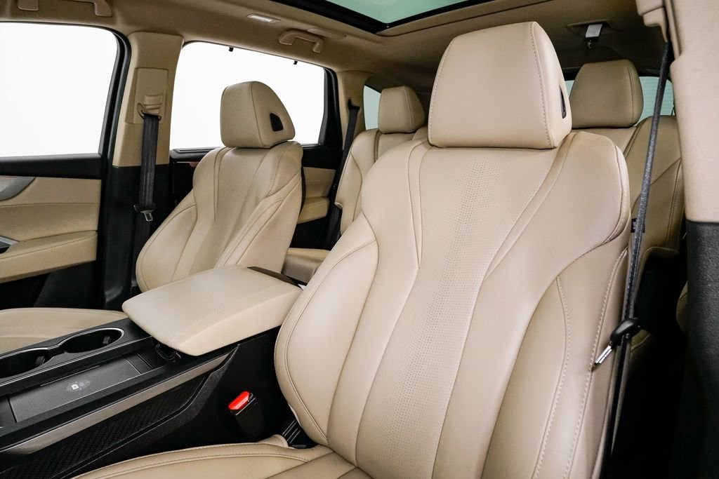 Certified 2025 Acura MDX w/ Technology Package image 10
