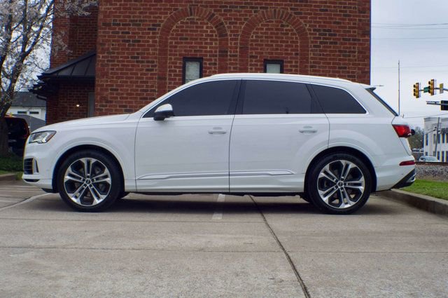 Used 2023 Audi Q7 3.0T Prestige w/ Prestige Package AWD/4WD image 8