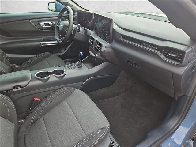 Used 2024 Ford Mustang Coupe image 19