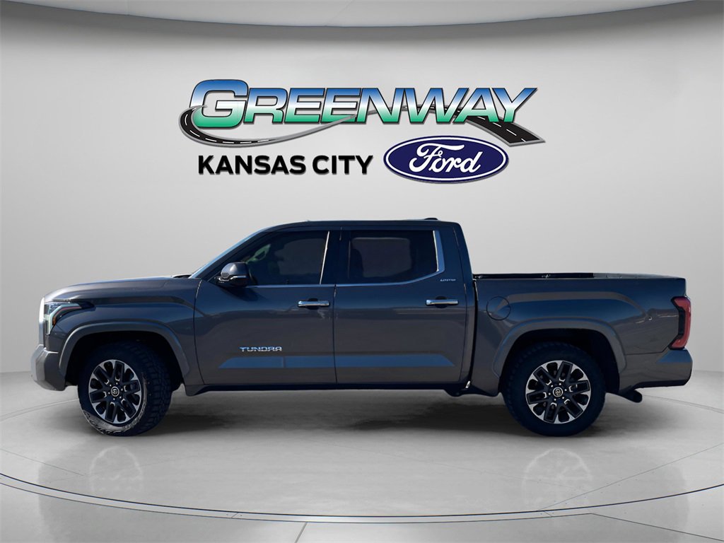 Used 2022 Toyota Tundra Limited image 4