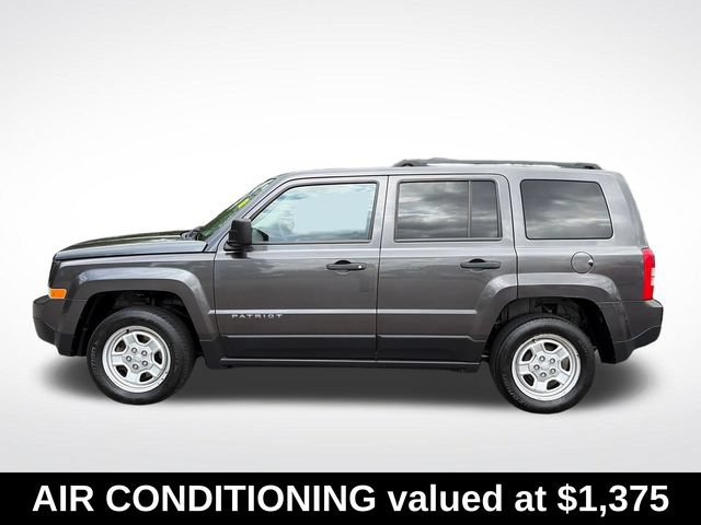 Used 2016 Jeep Patriot Sport FWD image 4