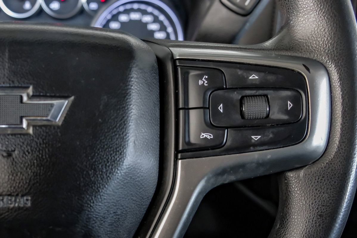 Used 2019 Chevrolet Silverado 1500 LT image 18