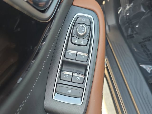 Certified 2025 Subaru Outback Touring image 13