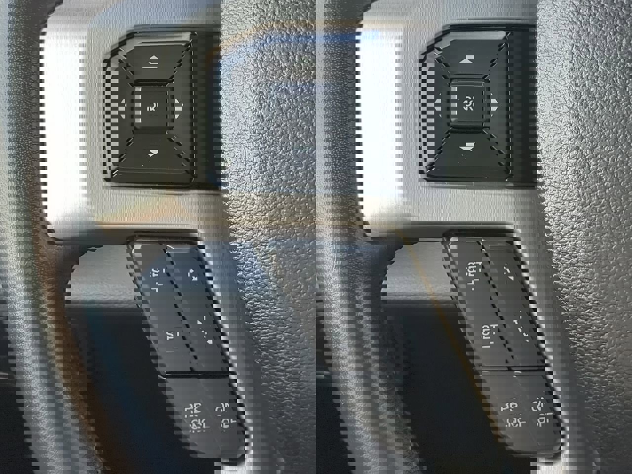 Used 2019 Ford F350 Platinum w/ Platinum Ultimate Package image 24