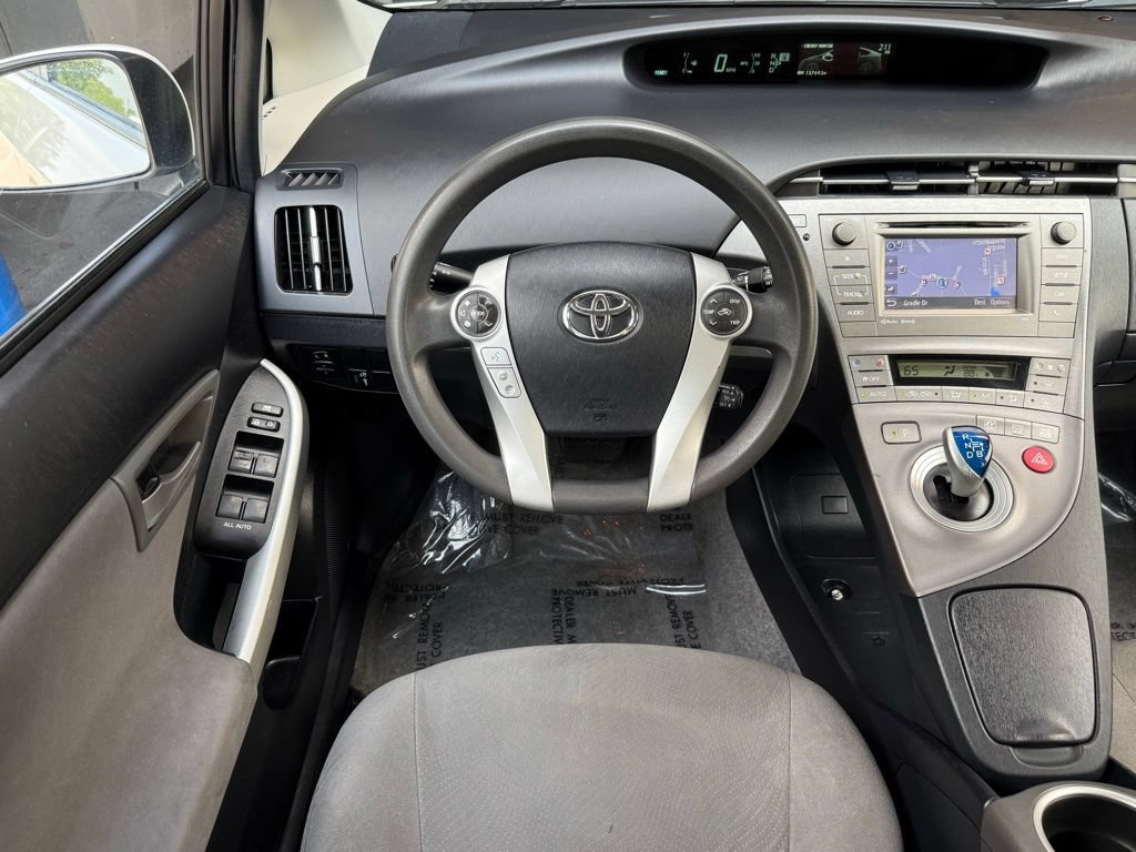 Used 2015 Toyota Prius Three FWD image 18