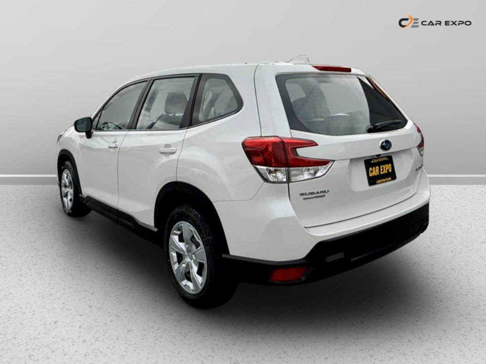 Used 2022 Subaru Forester image 4