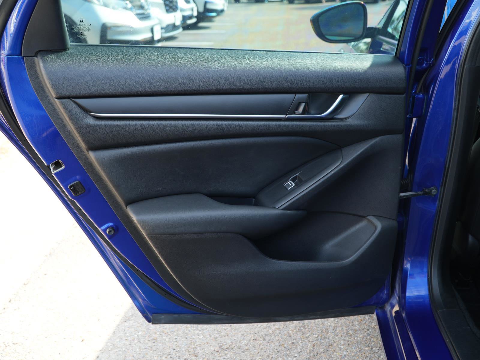 Used 2021 Honda Accord Sport image 15