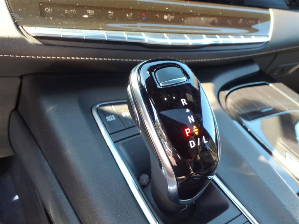 Certified 2024 Cadillac Escalade Sport w/ LPO, ONYX Package image 35