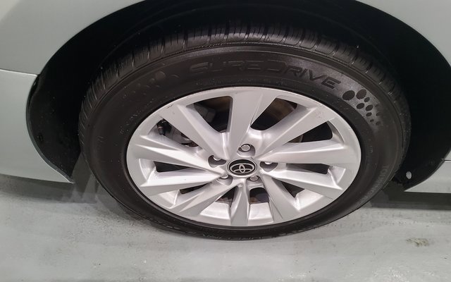 Used 2023 Toyota Camry LE image 39