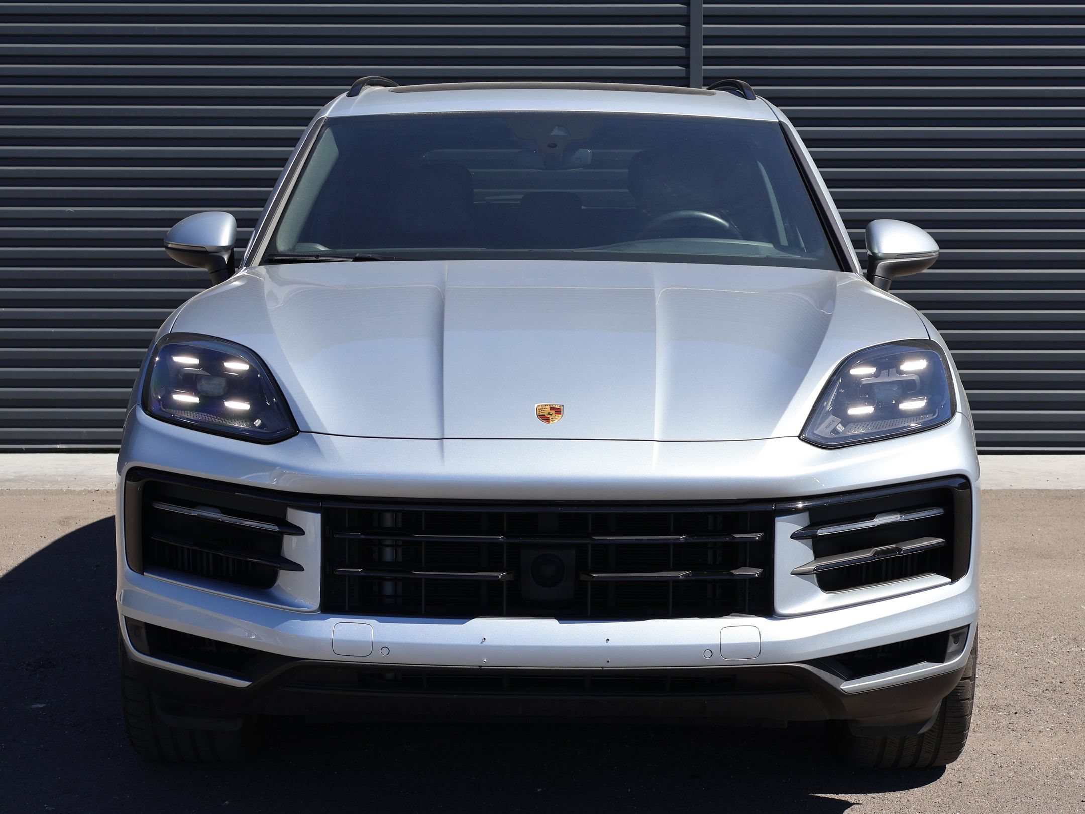 Certified 2024 Porsche Cayenne AWD/4WD image 7