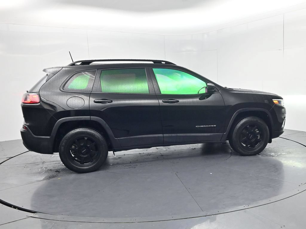 Used 2022 Jeep Cherokee Limited AWD/4WD image 8