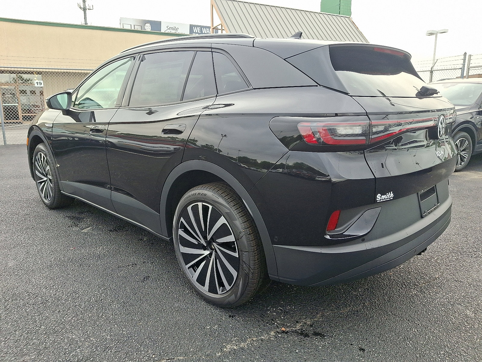 New 2025 Volkswagen ID.4 Pro image 3