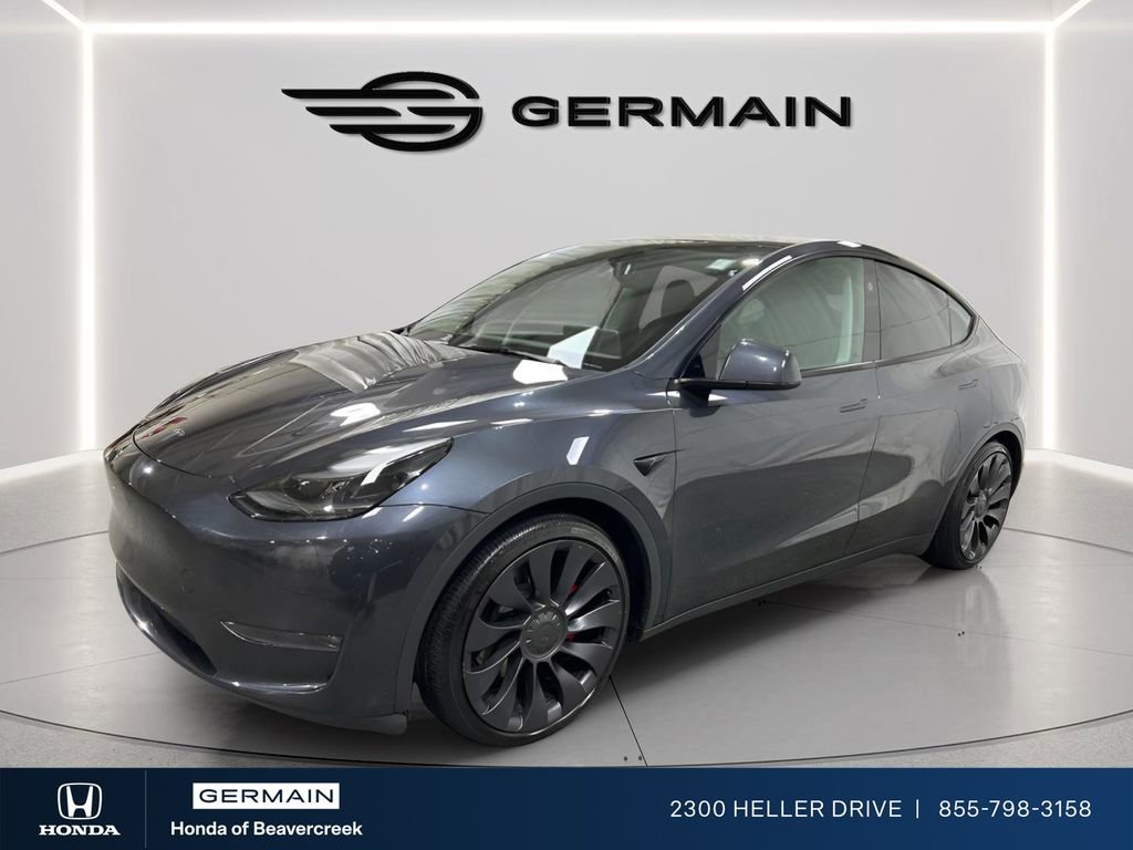 Used 2024 Tesla Model Y Performance image 4