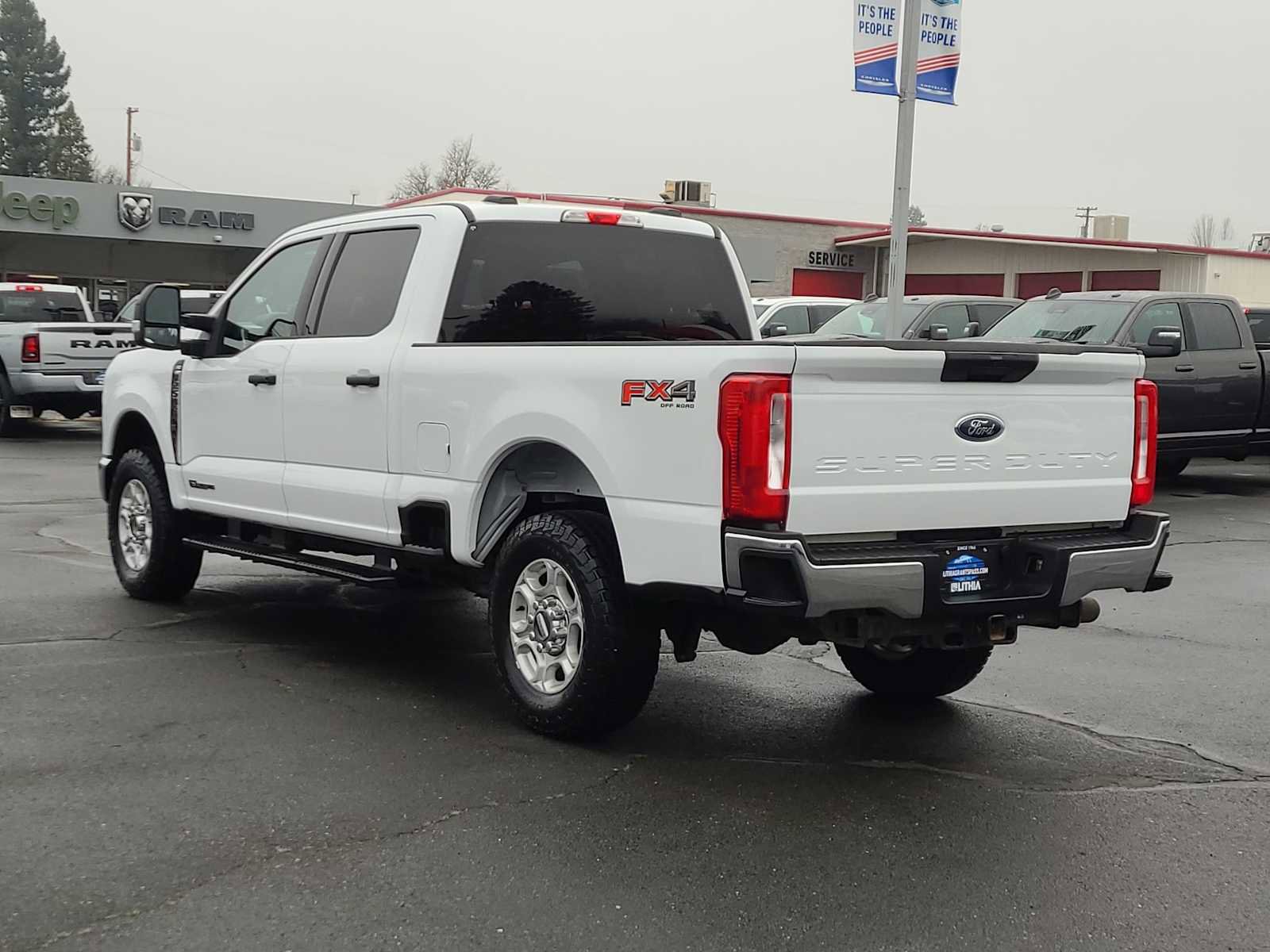 Used 2025 Ford F250 XLT w/ FX4 Off-Road Package image 12
