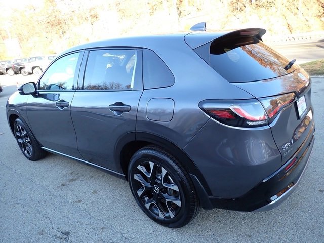 Used 2026 Honda HR-V EX-L image 8