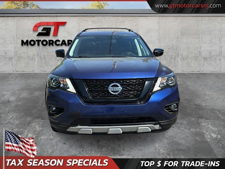 Used 2019 Nissan Pathfinder SL AWD/4WD image 2