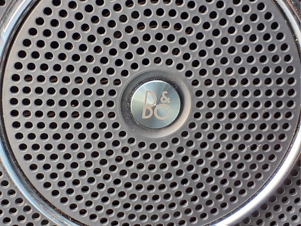 Used 2023 Ford Expedition Limited image 18