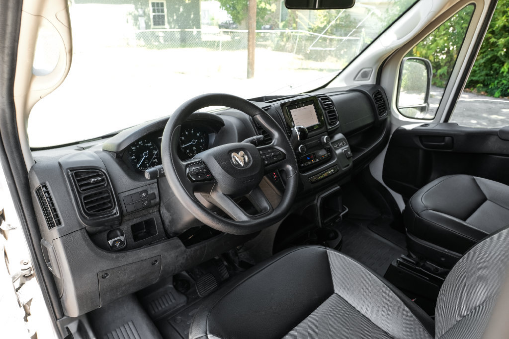 Used 2022 RAM ProMaster 2500 w/ Interior LED Lighting Group FWD image 3