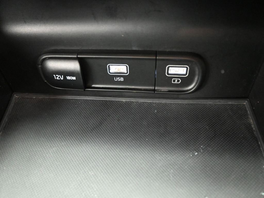 Used 2024 Kia K5 LXS image 28