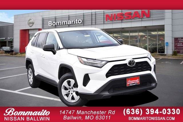 Used 2024 Toyota RAV4 LE image 1