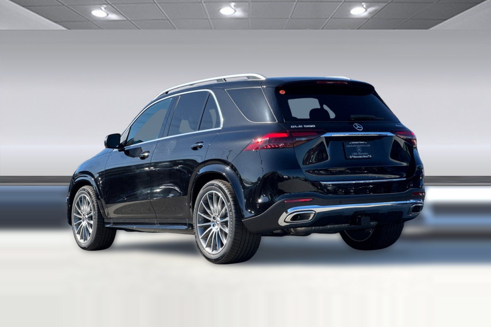 New 2026 Mercedes-Benz GLE 580 4MATIC image 3