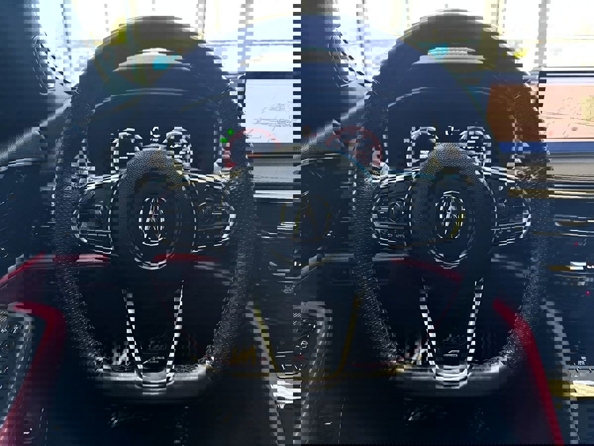 Used 2022 Acura MDX A-Spec image 38