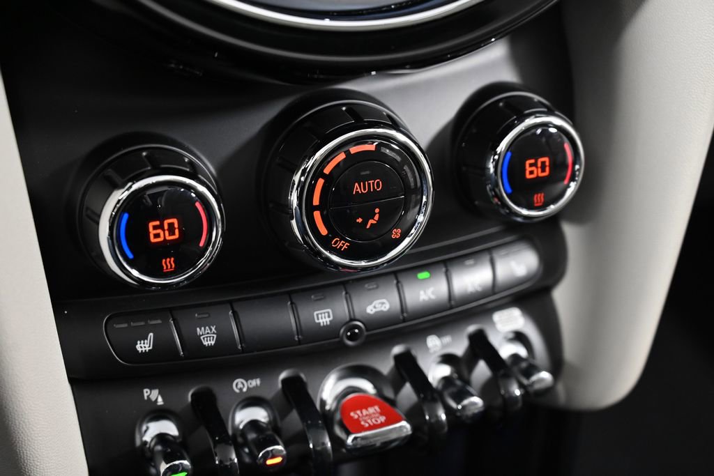 Used 2018 MINI Cooper Convertible image 16