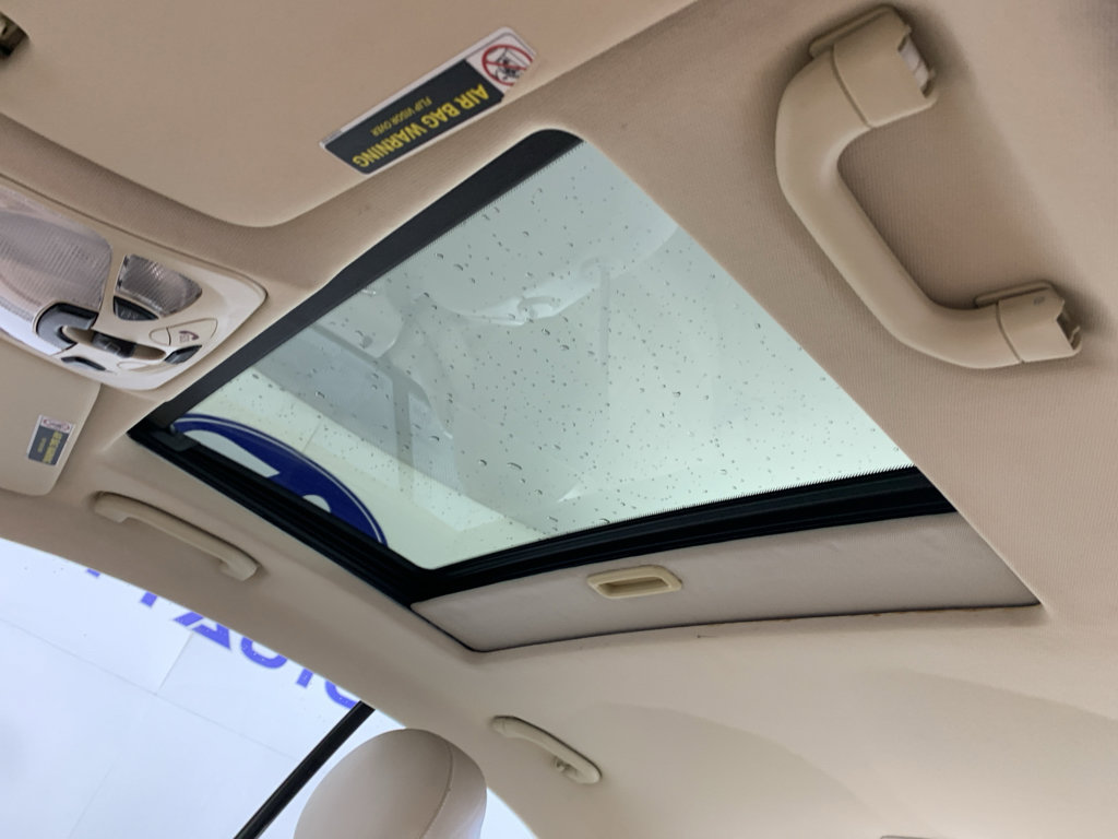 Used 2004 Mercedes-Benz CLK 500 Coupe image 29